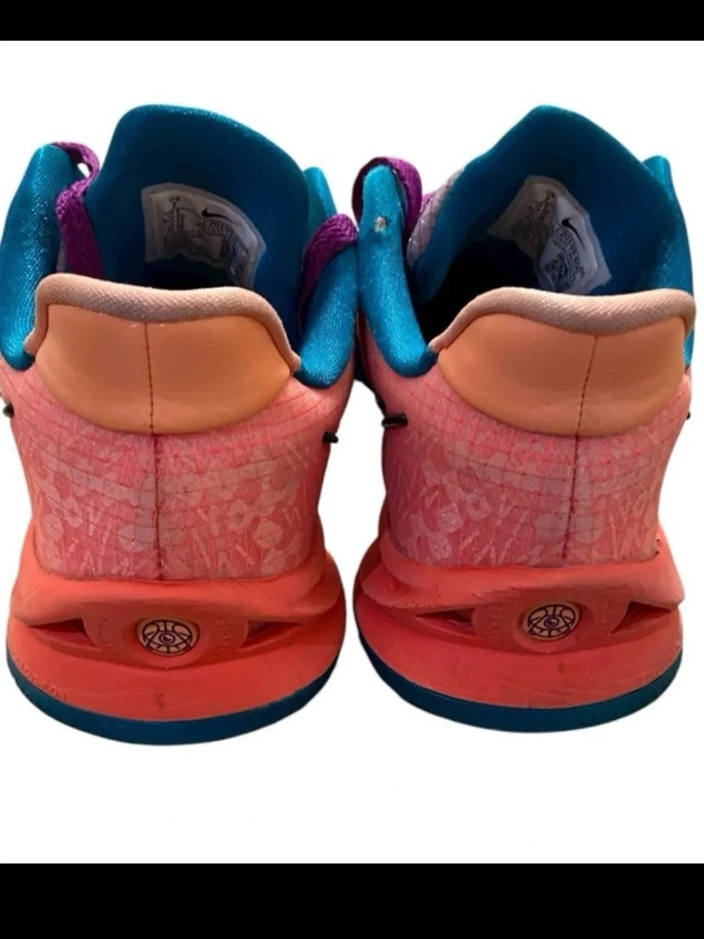 Nike Kyrie ' Coral, Blue & Purple Athletic Sneakers women Sz 7